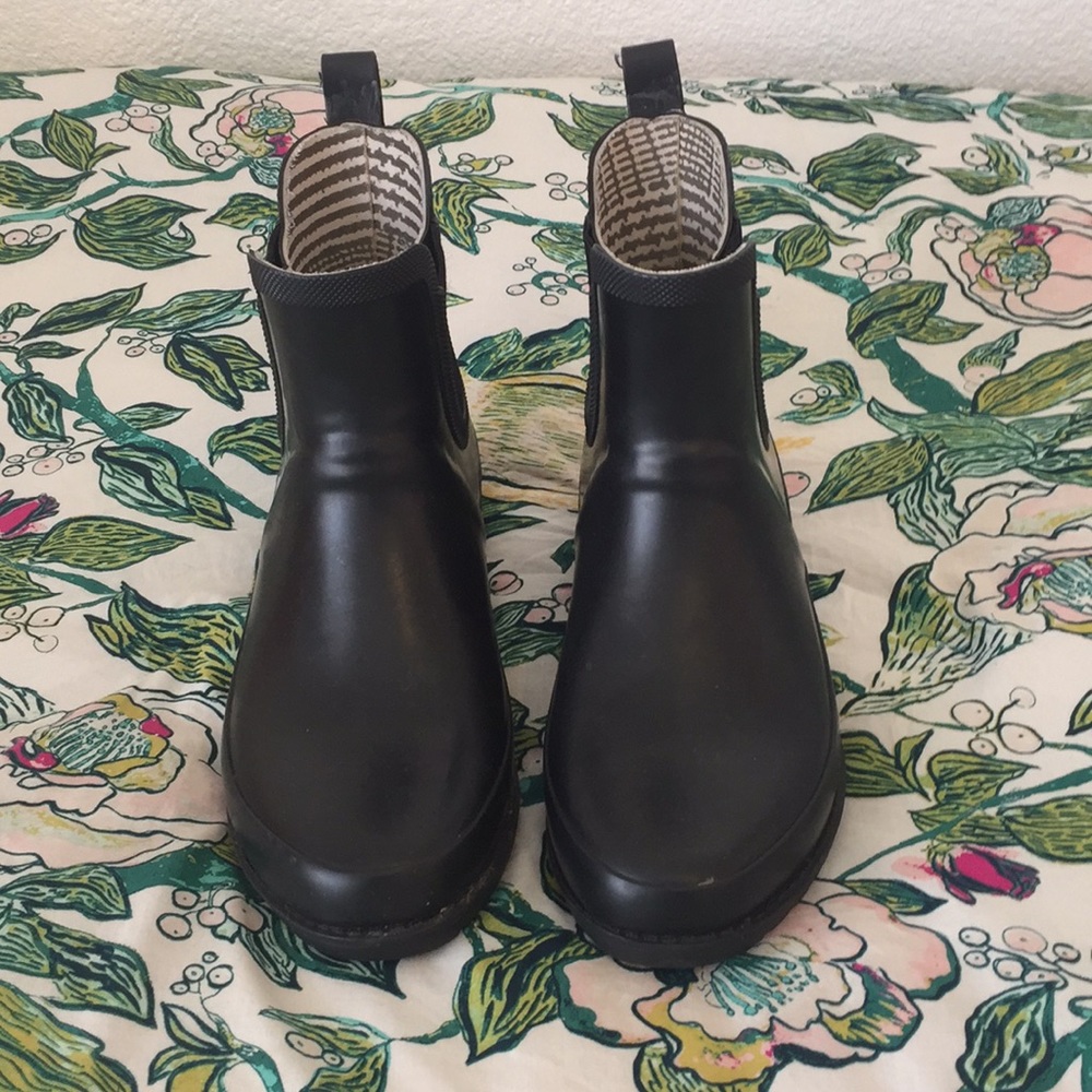 Ankle Rainboots